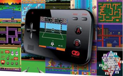 Idée cadeau: console portable 220 jeux d'arcade 